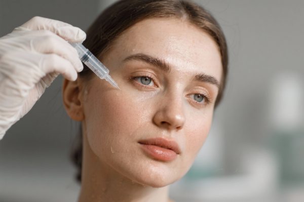 Биоревитализация лица гиалуроновой кислотой